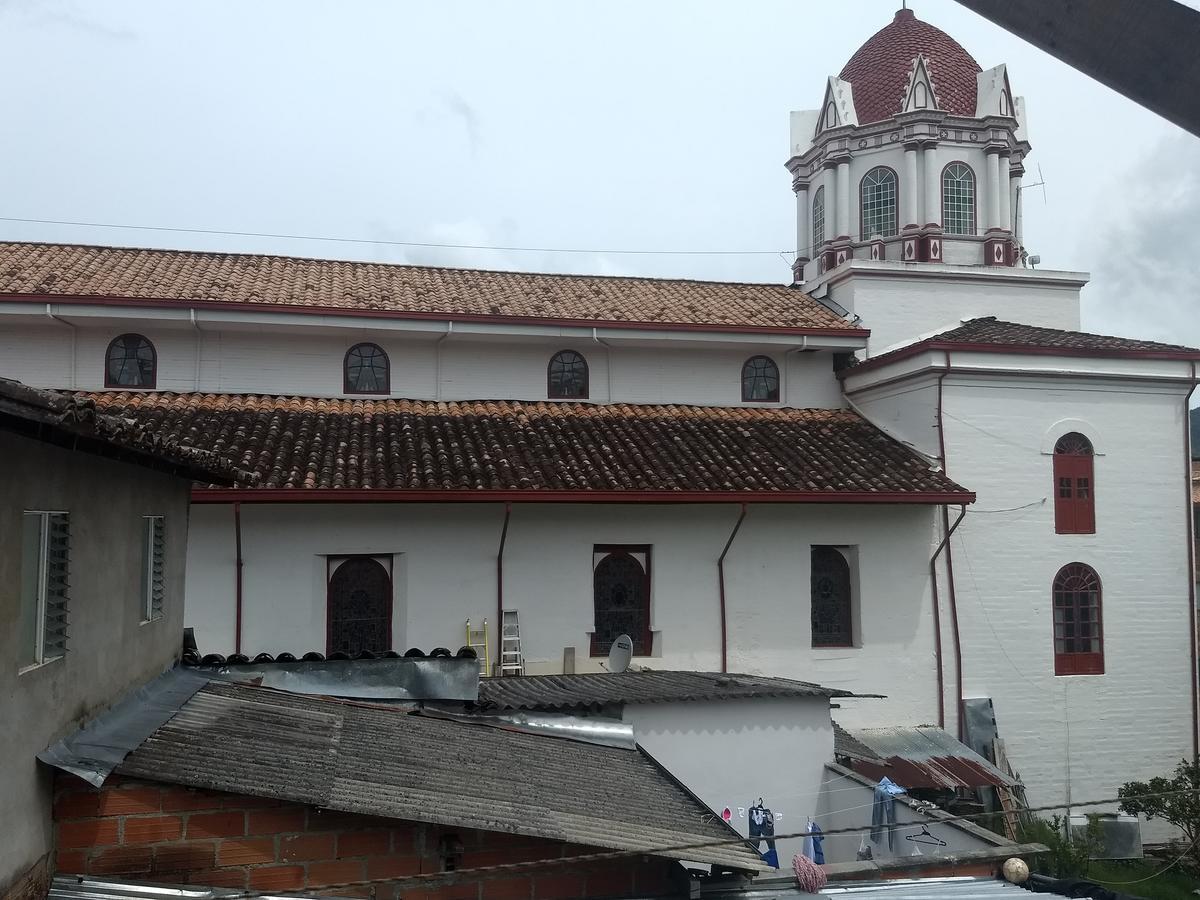 Hostel El Encanto Guatapé Eksteriør bilde